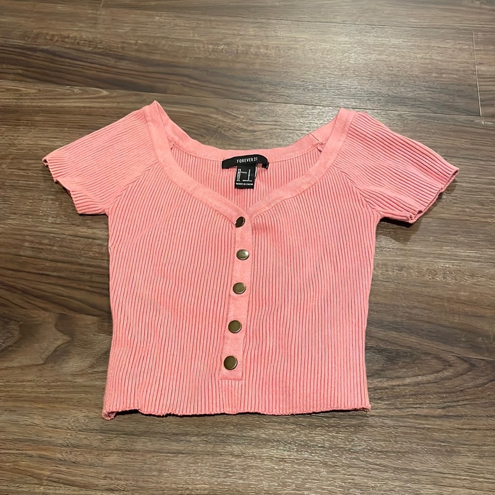 Cropped ribbed button up